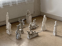 Mark Cloet, uit de reeks 'Terzijde' vanaf 2020: 'Onwezenlijke Lichamen',
gipsen schetsen, uitvoering in brons, opl. 7, max. h 39 cm.
PHŒBUS•Rotterdam