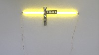 Bernard Villers, FLIGHT, 2014, néon fluo jaune et lettres-pochoirs en zinc
PHŒBUS•Rotterdam