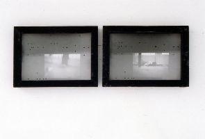 Charl van Ark, 'Poetik des Raumes', 1993, foto's, stof, hout, glas e.a.,

tweemaal 0.25 x 0.35 x 0.06 m.
PHŒBUS•Rotterdam