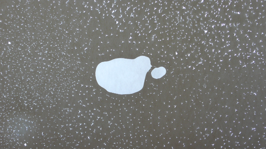 Dominique De Beir, ''Le Blanc, c'est la Nuit'', 2011, Louvre, papier, ca. 3.90 x 3.50 m, detail
PHŒBUS•Rotterdam Dominique De Beir, ''Le Blanc, c'est la Nuit'', 2011, Louvre, papier, ca. 3.90 x 3.50 m, detail
PHŒBUS•Rotterdam