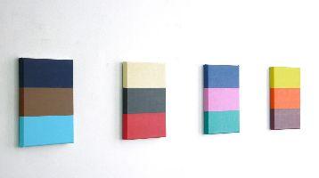 Tineke Bouma, serie van vier werken 2007-08 [kleurbanden], acryl en latex op linnen,

elk 32,5 x 26,5 cm.
PHŒBUS•Rotterdam