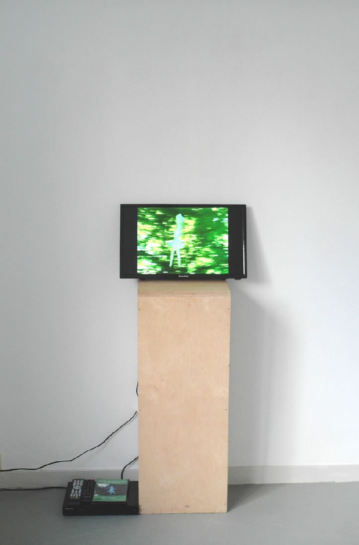 Esther Bruggink, 'Vaselisa, she said she would make my wish come true', 1999

video, dvd, 1/10.
PHŒBUS•Rotterdam